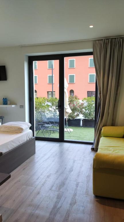 Antica Campione Rooms & Hostel room 1